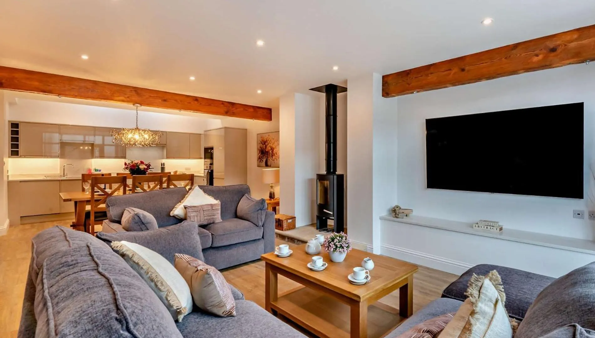 3 Bed In Tollerton 93898 빌라 톨러톤